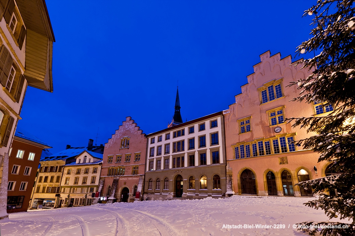 Bildname:  Altstadt-Biel-Winter-2289 Altstadt Biel Bienne im WinterBildgrösse: 3045  x 2026 px /  25.8 x 17.2 cm (300dpi)Stichwörter:  Altstadt,...