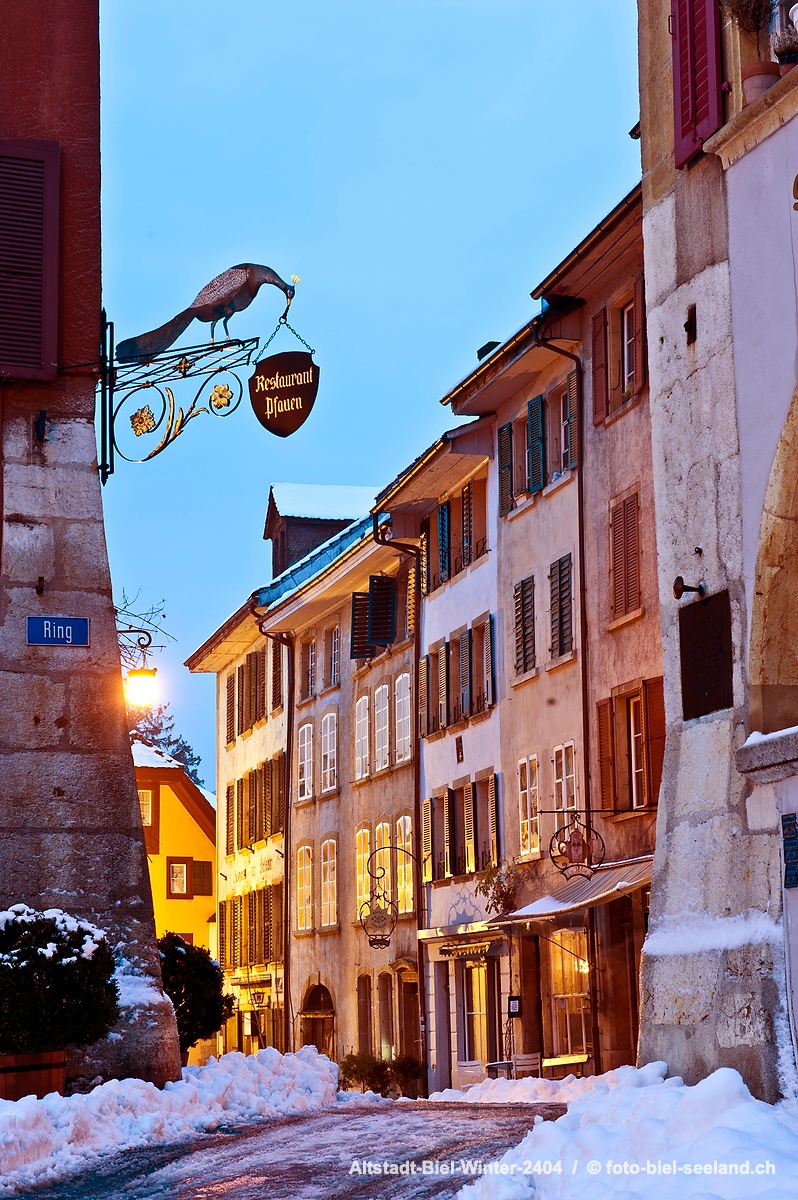 Bildname:  Altstadt-Biel-Winter-2404 Altstadt Biel Bienne im WinterBildgrösse: 2832  x 4256 px /  24.0 x 36.0 cm (300dpi)Stichwörter:  Altstadt,...