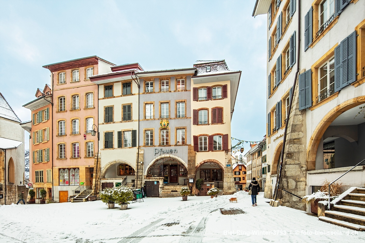 Bildname:  Biel-Ring-Winter-3793 Altstadt Biel Bienne im WinterBildgrösse: 8664  x 5778 px /  73.4 x 48.9 cm (300dpi)Stichwörter:  Altstadt, Berner...