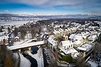 Aarberg im Winter aus der Luft gesehen