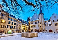 Obergasse mit Engelbrunnen in der Bieler Altstadt